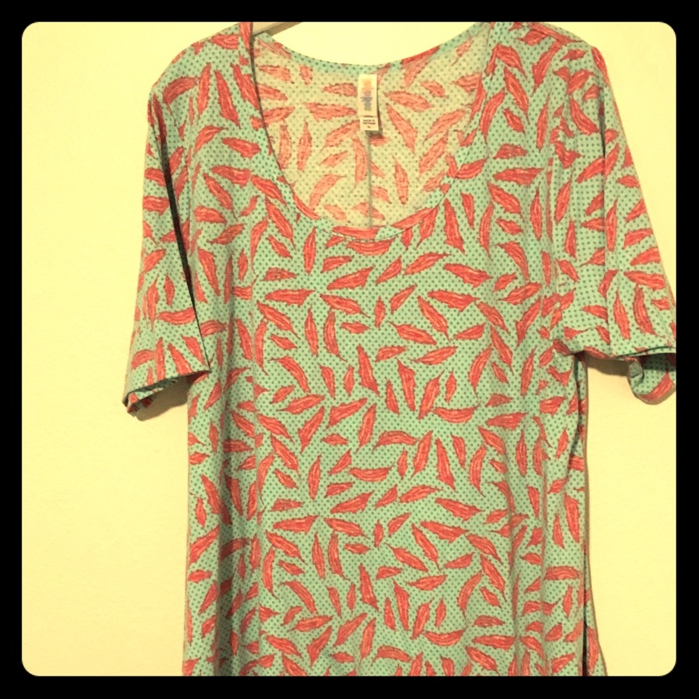 FEATHER ALERT!!! Lularoe L Irma